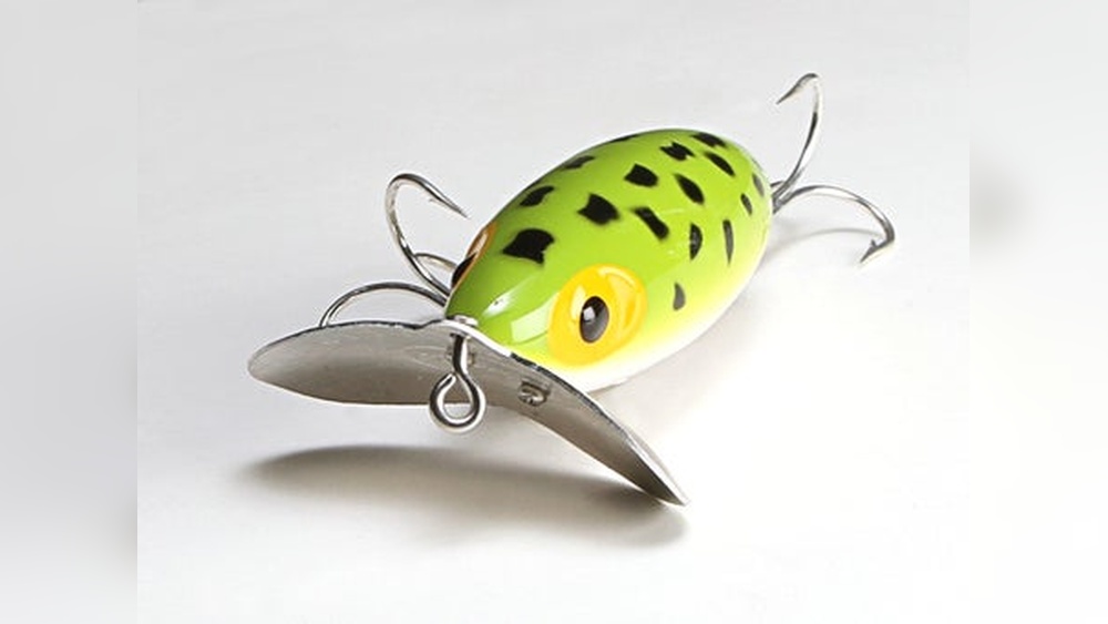 How to Use a Jitterbug Fishing Lure for Maximum Catches How to Use a Jitterbug Fishing Lure